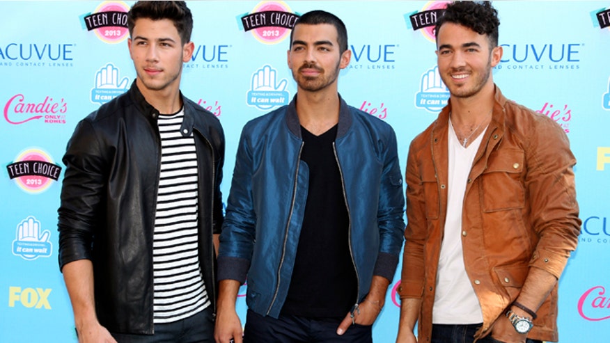Jonas Brothers 660 reuters.jpg